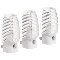 Globe Electric Incandescent Night Light - 7-Watt - Automatic Sensor - Decorative - 3 Per Pack