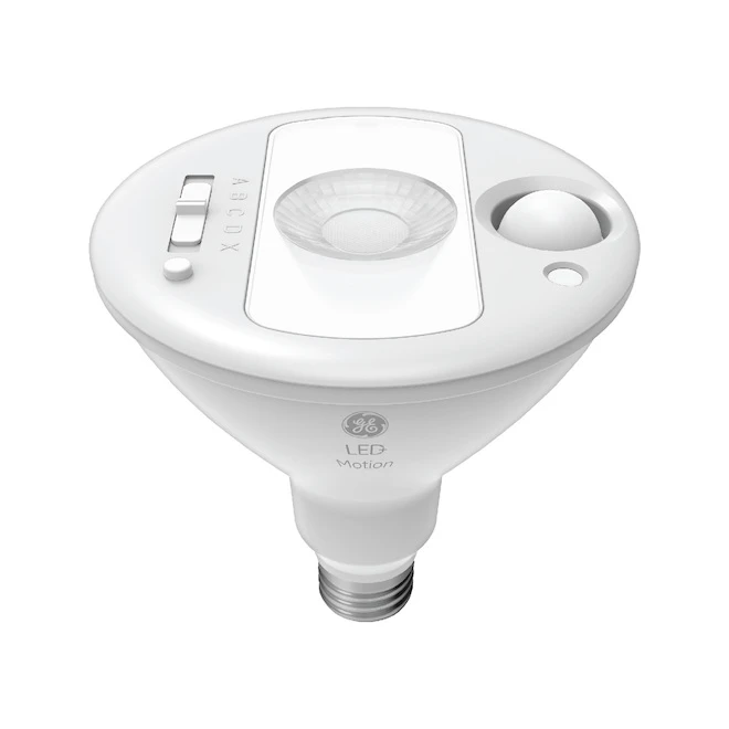 GE LED+ Linkable Motion Bright White 90W Replacement LED Outdoor Floodlight PAR38 Light Bulb (1-Pack) 3 GE LED+ Linkable Motion Bright White 90W Replacement LED Outdoor Floodlight PAR38 Light Bulb (1-Pack) - Image 3