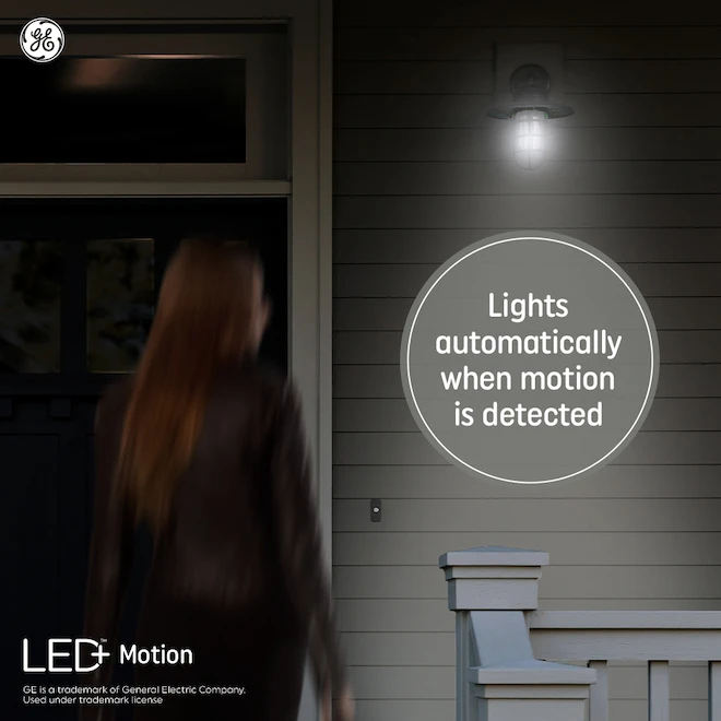 GE LED+ Linkable Motion Bright White 90W Replacement LED Outdoor Floodlight PAR38 Light Bulb (1-Pack) 4 GE LED+ Linkable Motion Bright White 90W Replacement LED Outdoor Floodlight PAR38 Light Bulb (1-Pack) - Image 4