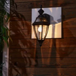 Globe Electric Globe Heritage - Motion-Activated Wall Lantern - Black