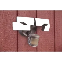 Globe Security Light - FlexView - Integrated LED - 240° - Bronze -Globe Lite Shop 51025196e L