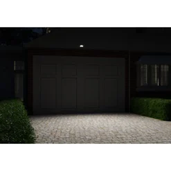 Good Earth Lighting Battery-Operated 8.1-W Security Light With Motion Detecteur