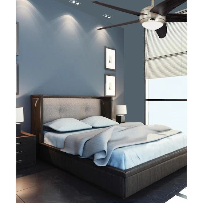 Westinghouse Bendan Ceiling Fan - Satin Chrome - 5 Blades - 52-in Dia 5 Westinghouse Bendan Ceiling Fan - Satin Chrome - 5 Blades - 52-in Dia - Image 5